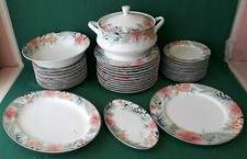 SERVIZIO PIATTI 12 PERSONE 42